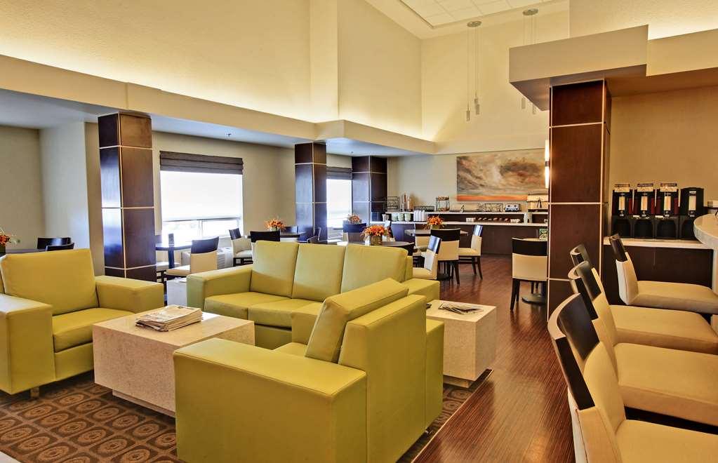 Homesuites By D3H Regina Interior foto
